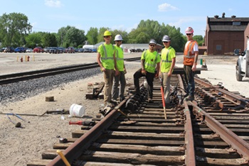 CN and Battle Lumber scale a tailored transload solution to meet growing market demand.